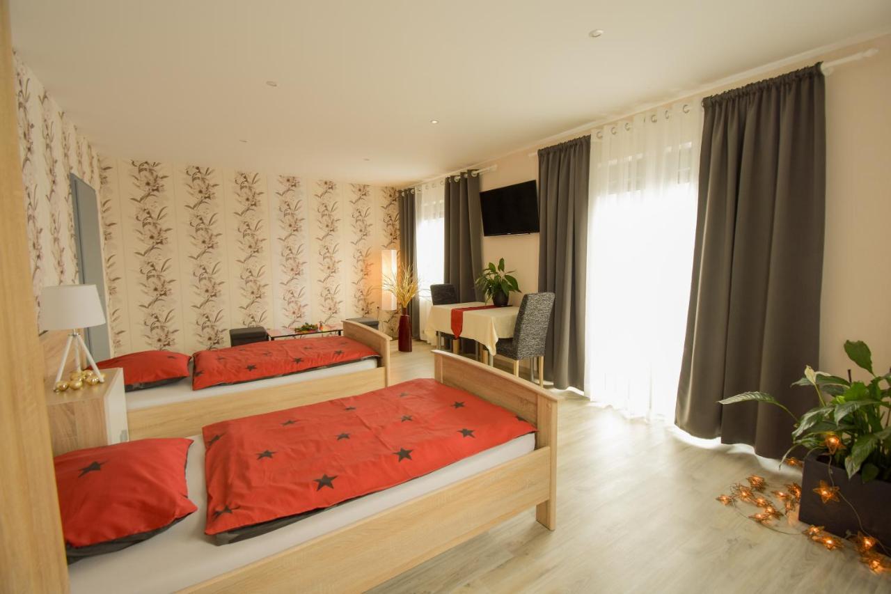 Mainzimmer - Business Apartments Hasloch  Exterior foto